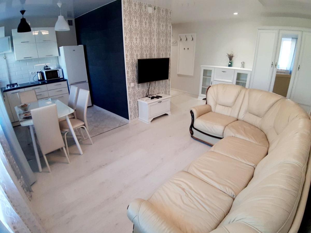 Appartment New In Center 모길레브 외부 사진
